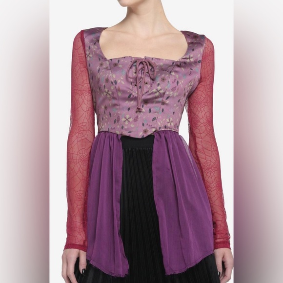 Her Universe Disney Hocus Pocus Sarah Peplum Long-Sleeve Top - Picture 6 of 8